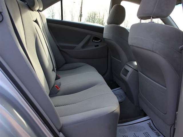 2008 Toyota Camry LE 4dr Sedan 5A